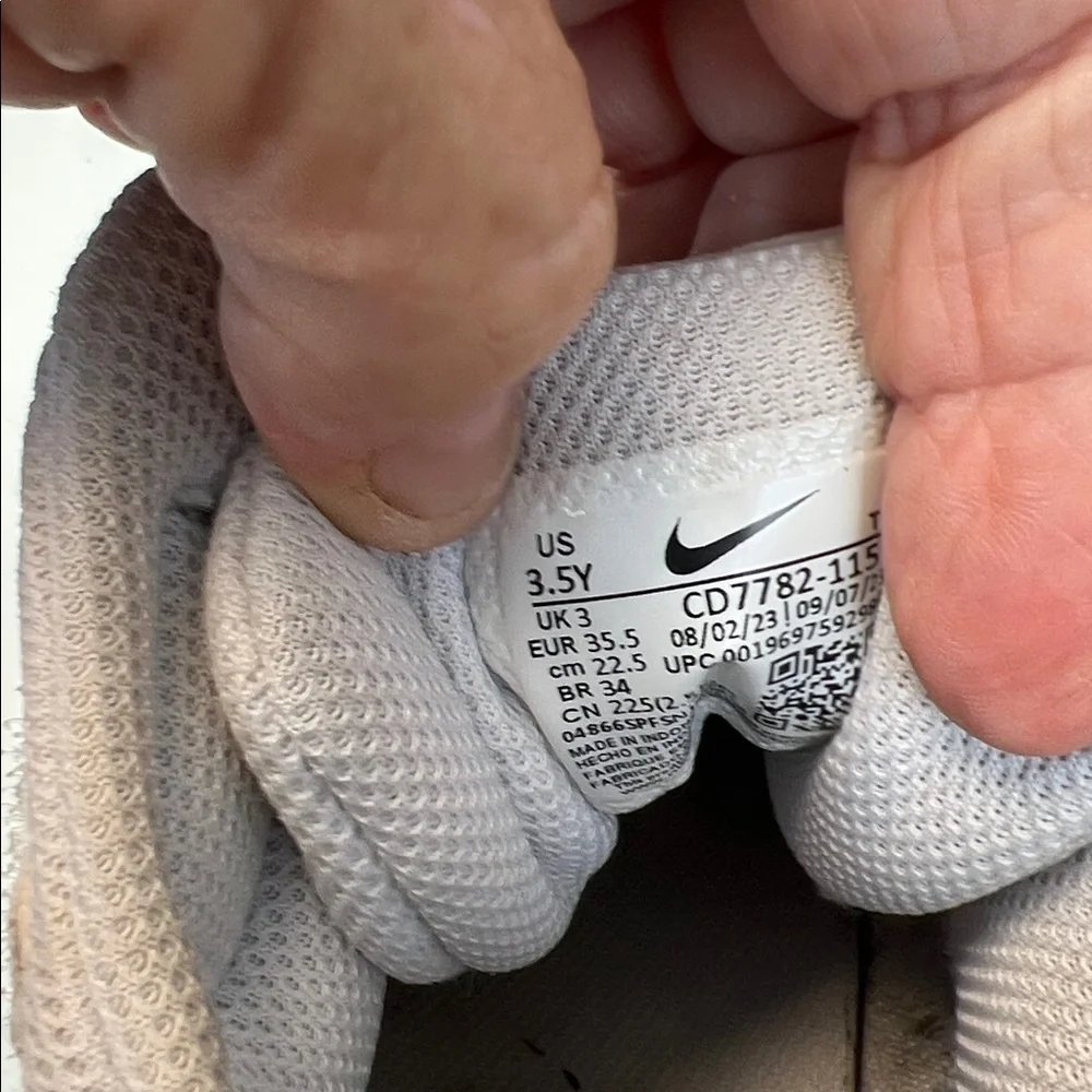 Nike White and Gray‎ High-Top Sneakers